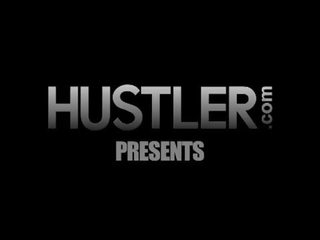 Hustler: hardcore masturbatsioon stseen koos luna täht