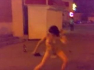 Girls tans etmek naked on the köçe