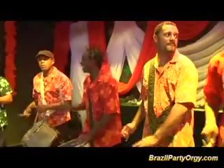 Brasiliansk anal samba fest orgie
